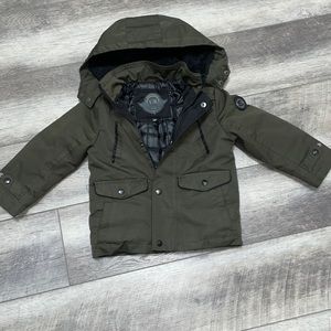 Toddler boy size 3T mid weight jacket